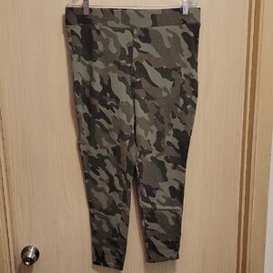 Torrid Olive Camouflage Leggings